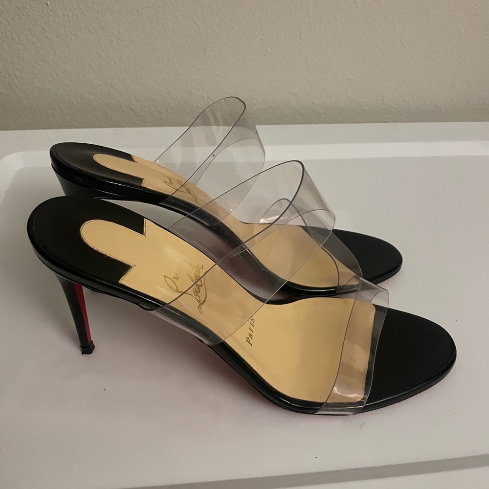 Christian Louboutin Black and Cream Heels with Slingback Design - Picture 6 of 7